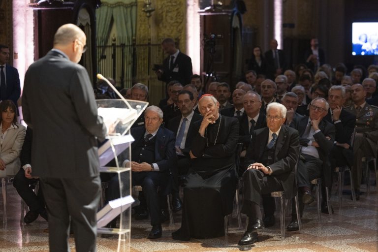 Bologna, 24/10/2024 (II mandato) Il Presidente della Repubblica Sergio Mattarella nella sede della Fondazione per le Scienze religiose Giovanni XXIII, in occasione del 70° anniversario della Fondazione